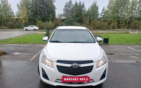 Chevrolet Cruze II, 2012 год, 550 000 рублей, 7 фотография