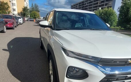 Chevrolet TrailBlazer, 2021 год, 1 850 000 рублей, 2 фотография