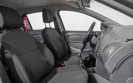 Renault Logan II, 2021 год, 959 000 рублей, 9 фотография