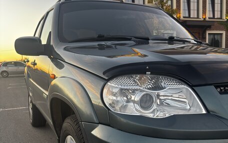 Chevrolet Niva I рестайлинг, 2010 год, 415 000 рублей, 4 фотография