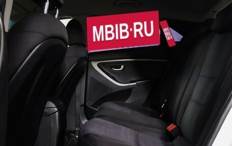 Hyundai i30 II рестайлинг, 2013 год, 890 000 рублей, 11 фотография