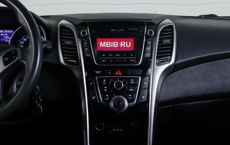 Hyundai i30 II рестайлинг, 2013 год, 890 000 рублей, 13 фотография
