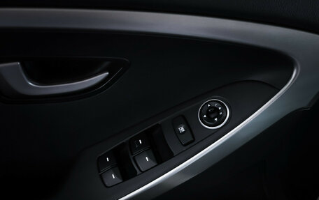 Hyundai i30 II рестайлинг, 2013 год, 890 000 рублей, 17 фотография