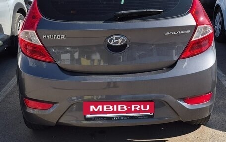 Hyundai Solaris II рестайлинг, 2013 год, 750 000 рублей, 4 фотография