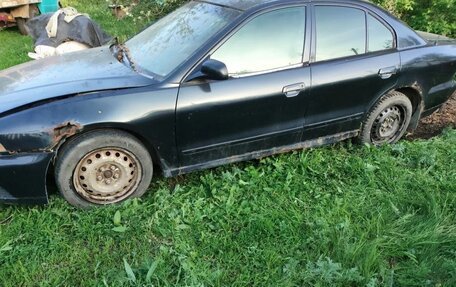 Mitsubishi Galant VIII, 2002 год, 100 000 рублей, 3 фотография