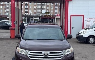 Toyota Highlander III, 2012 год, 1 360 000 рублей, 1 фотография