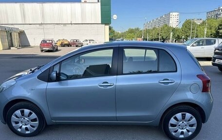 Toyota Yaris III рестайлинг, 2006 год, 855 000 рублей, 10 фотография