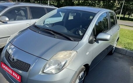 Toyota Yaris III рестайлинг, 2006 год, 855 000 рублей, 8 фотография