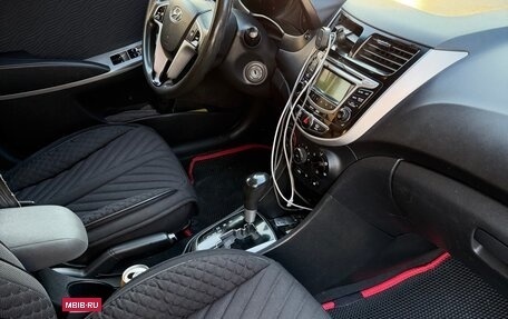 Hyundai Solaris II рестайлинг, 2012 год, 500 000 рублей, 6 фотография