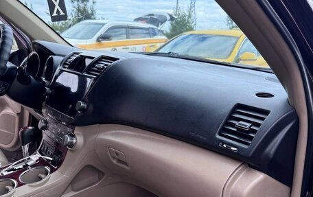 Toyota Highlander III, 2012 год, 1 360 000 рублей, 17 фотография