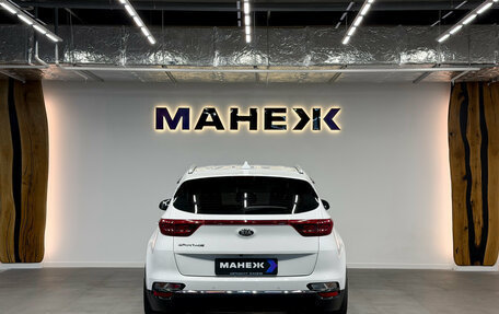 KIA Sportage IV рестайлинг, 2021 год, 2 550 000 рублей, 5 фотография