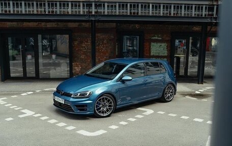 Volkswagen Golf VII, 2014 год, 1 700 000 рублей, 2 фотография