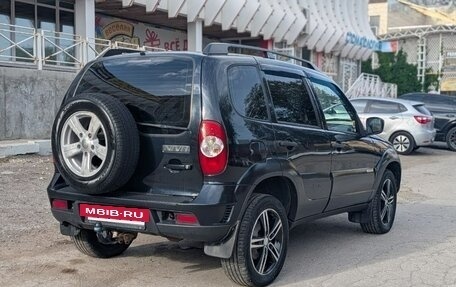 Chevrolet Niva I рестайлинг, 2015 год, 600 000 рублей, 3 фотография
