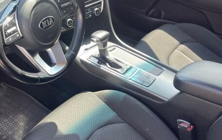 KIA Optima IV, 2019 год, 2 000 000 рублей, 20 фотография