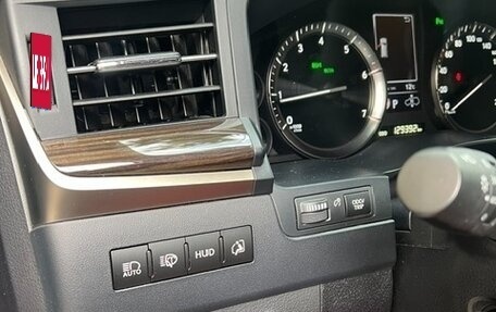 Lexus LX III, 2021 год, 11 000 000 рублей, 17 фотография