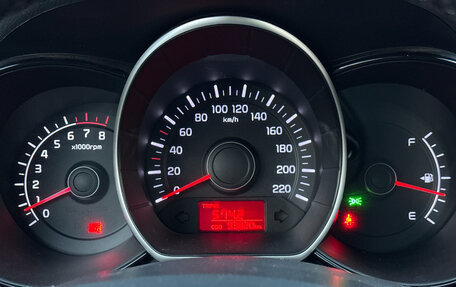KIA Rio III рестайлинг, 2013 год, 785 000 рублей, 24 фотография