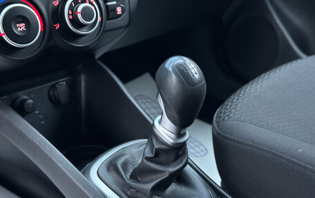 KIA Rio III рестайлинг, 2013 год, 785 000 рублей, 23 фотография