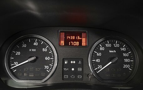 Nissan Terrano III, 2015 год, 1 178 000 рублей, 17 фотография