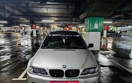 BMW 3 серия, 2004 год, 1 050 000 рублей, 13 фотография