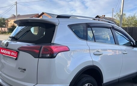 Toyota RAV4, 2016 год, 2 740 000 рублей, 7 фотография