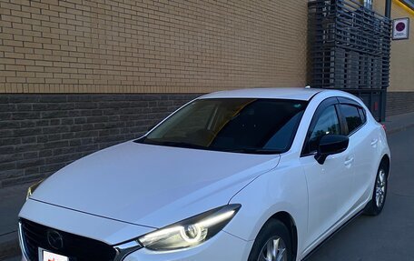 Mazda Axela, 2016 год, 1 200 000 рублей, 3 фотография