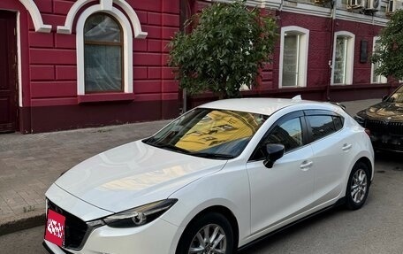 Mazda Axela, 2016 год, 1 200 000 рублей, 24 фотография