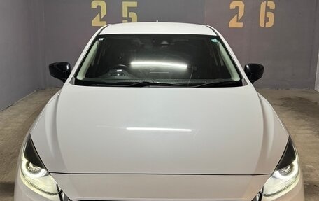 Mazda Axela, 2016 год, 1 200 000 рублей, 15 фотография