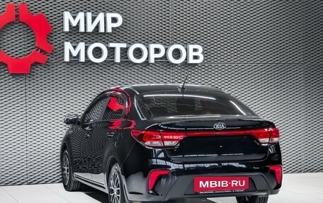 KIA Rio IV, 2018 год, 1 030 000 рублей, 6 фотография