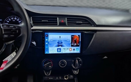 KIA Rio IV, 2018 год, 1 030 000 рублей, 15 фотография