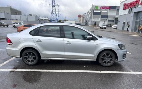 Volkswagen Polo VI (EU Market), 2015 год, 720 000 рублей, 4 фотография