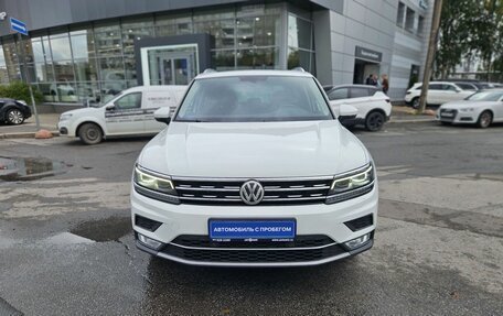 Volkswagen Tiguan II, 2017 год, 2 750 000 рублей, 2 фотография