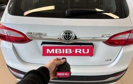 Brilliance V5 I рестайлинг, 2017 год, 999 000 рублей, 25 фотография