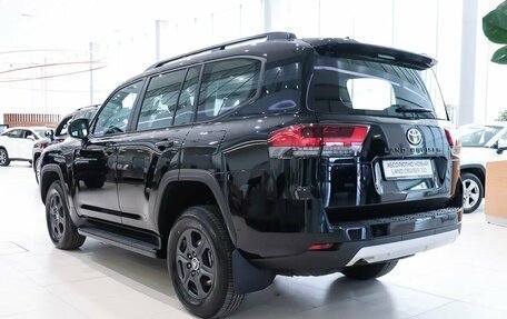 Toyota Land Cruiser, 2025 год, 16 400 000 рублей, 3 фотография