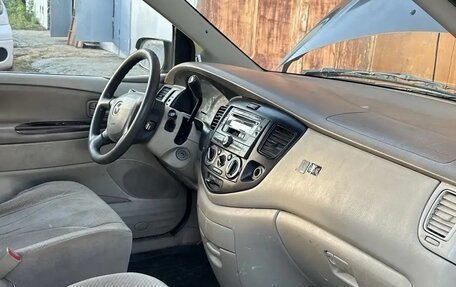 Mazda MPV II, 2000 год, 299 999 рублей, 5 фотография