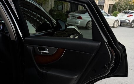 Infiniti QX70, 2013 год, 2 770 000 рублей, 30 фотография