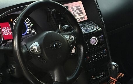 Infiniti QX70, 2013 год, 2 770 000 рублей, 26 фотография