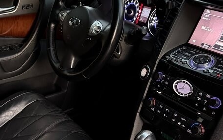 Infiniti QX70, 2013 год, 2 770 000 рублей, 36 фотография