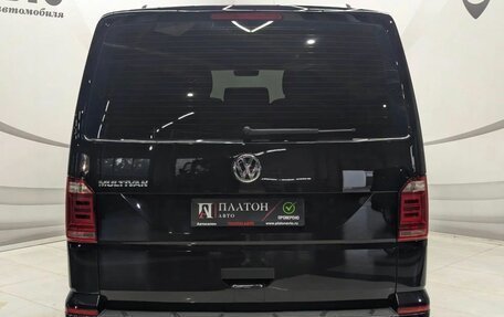 Volkswagen Multivan T6 рестайлинг, 2019 год, 4 279 000 рублей, 6 фотография