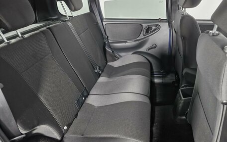 Chevrolet Niva I рестайлинг, 2017 год, 635 000 рублей, 11 фотография