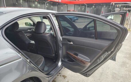 Honda Inspire V рестайлинг, 2008 год, 750 000 рублей, 11 фотография