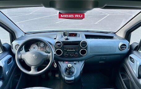 Peugeot Partner II рестайлинг 2, 2013 год, 950 000 рублей, 9 фотография