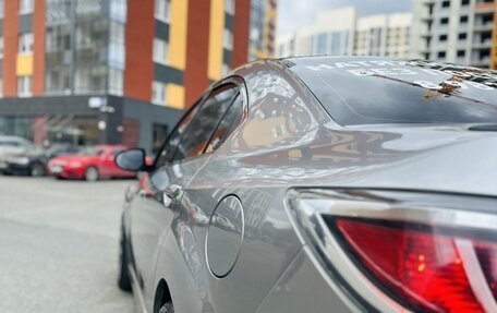 Mazda 6, 2011 год, 1 099 000 рублей, 18 фотография