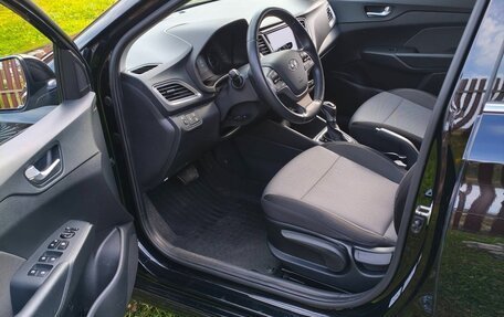 Hyundai Solaris II рестайлинг, 2020 год, 1 650 000 рублей, 8 фотография
