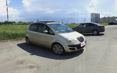 Lancia Musa I рестайлинг, 2005 год, 300 000 рублей, 4 фотография