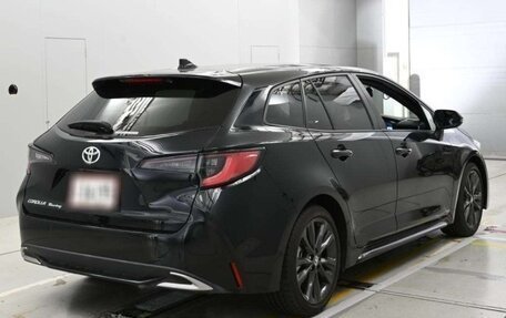 Toyota Corolla, 2024 год, 1 300 000 рублей, 4 фотография