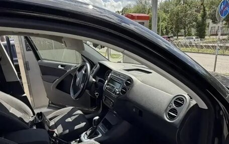Volkswagen Tiguan I, 2014 год, 1 300 000 рублей, 2 фотография