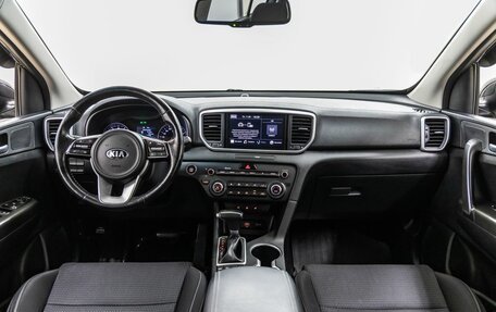 KIA Sportage IV рестайлинг, 2022 год, 2 298 000 рублей, 13 фотография