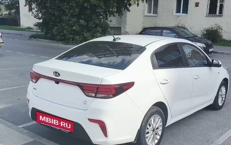 KIA Rio IV, 2019 год, 1 420 000 рублей, 3 фотография