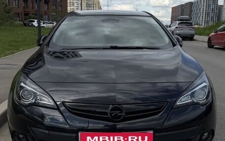 Opel Astra J, 2013 год, 950 000 рублей, 1 фотография
