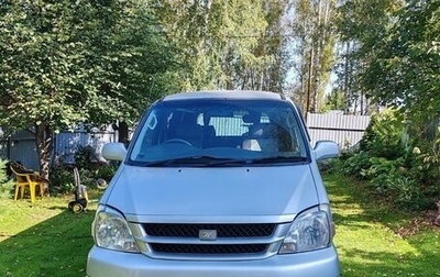 Toyota Touring HiAce I, 2001 год, 1 400 000 рублей, 1 фотография